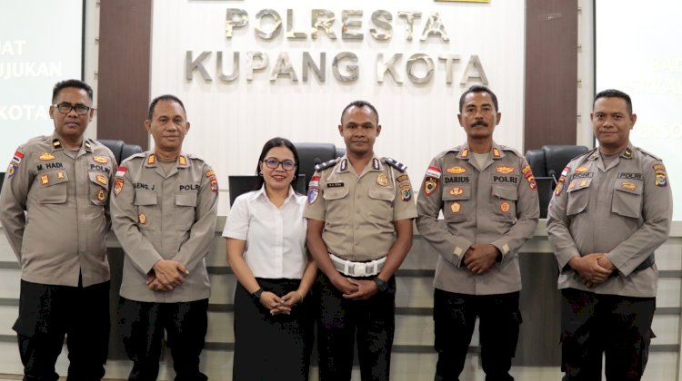 Pimpin Sidang BP4R, Kabag SDM Polresta Kupang Kota: Pentingnya Kejujuran dan Keterbukaan Dalam Rumah Tangga.