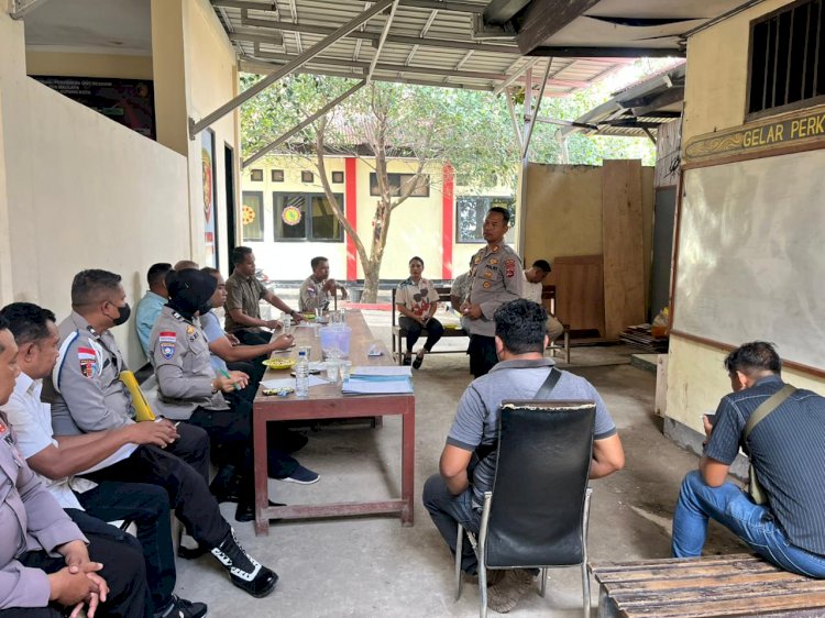 Kapolsek Maulafa Pimpin Anev Kinerja Personel: Tekankan Disiplin dan Peningkatan Pelayanan Publik.