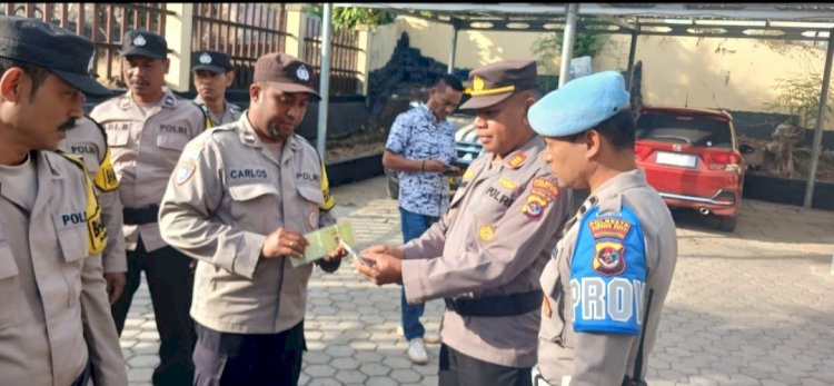 Apel Pagi di Polsek Kota Raja. Kanit Provost Gelar Razia Mendadak, Kapolsek Ikut Turun Tangan.