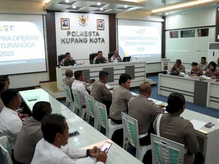 Jadikan Dirimu Teladan, Sebelum Menertibkan Orang Lain