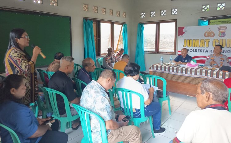 Dari ODGJ hingga Knalpot Racing, Kapolsek Maulafa Dengarkan Keluhan Warga Oepura dalam Jumat Curhat Polresta Kupang Kota.