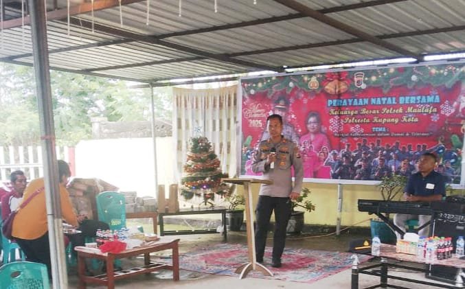 Polsek Maulafa Pererat Kebersamaan dengan Perayaan Natal Bertema 