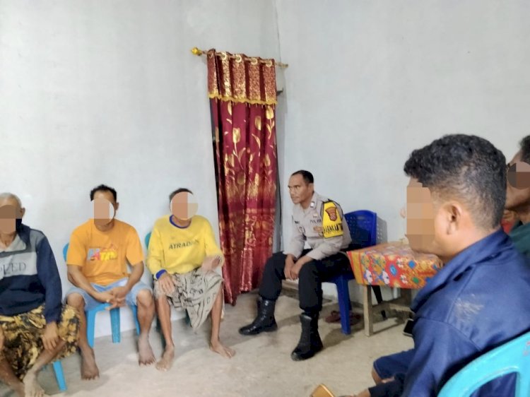 Bhabinkamtibmas Naioni Fasilitasi Penyelesaian Masalah Ternak Sapi Warga Secara Kekeluargaan