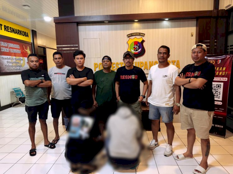 Kecanduan Judi Online, Driver Taksi Online di Kupang Nekat Gadaikan Mobil Majikan, Kini Diringkus Jatanras.