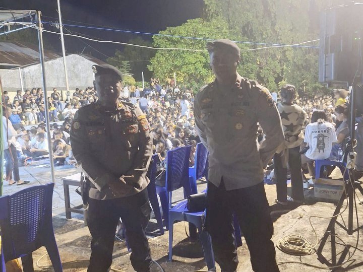 Kanit Samapta Polsek Maulafa Pimpin Pengamanan Pawai Paskah Jemaat GMIT Imanuel Oepura: Umat Rayakan Kemenangan Dengan Sukacita.