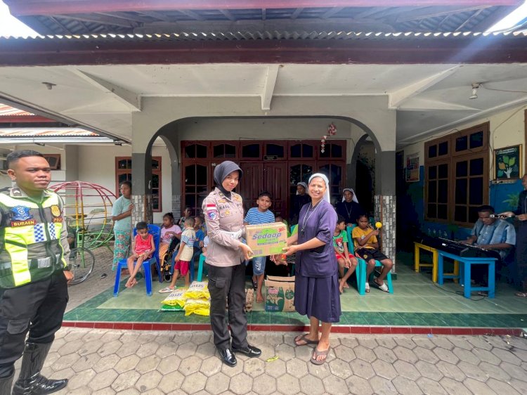 Satlantas Polresta Kupang Kota Gelar Jumat Berbagi, Tebar Kepedulian di Panti Asuhan Bakti Luhur.