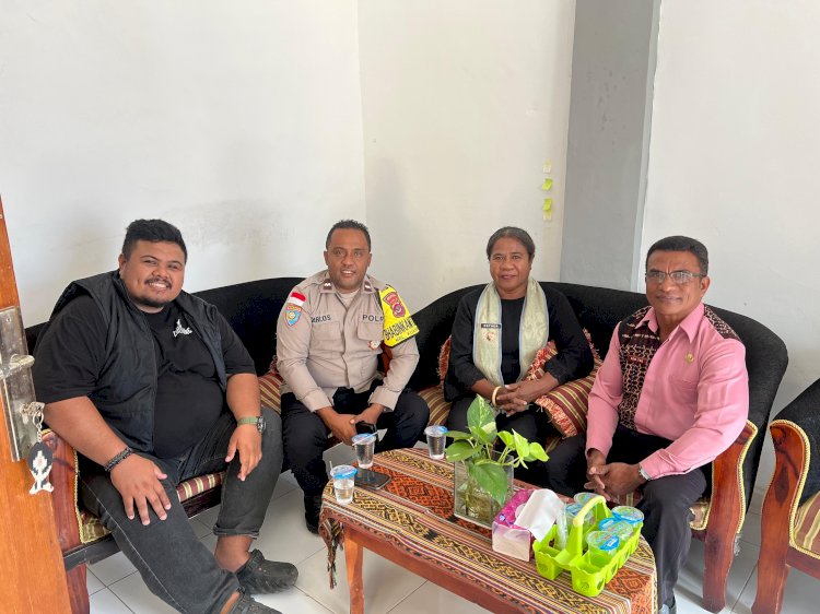 Bhabinkamtibmas Kuanino Bersama Densus 88 Satgaswil NTT Gelar Sosialisasi Cegah Terorisme Digital, Kapolsek Kota Raja Dukung Penuh Upaya Preventif.