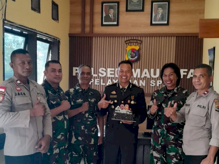 Pererat Sinergisitas TNI–Polri, Polsek Maulafa Terima Kunjungan Danramil 1604-07/Alak dan Ucapan Selamat Hari Bhayangkara ke-80.