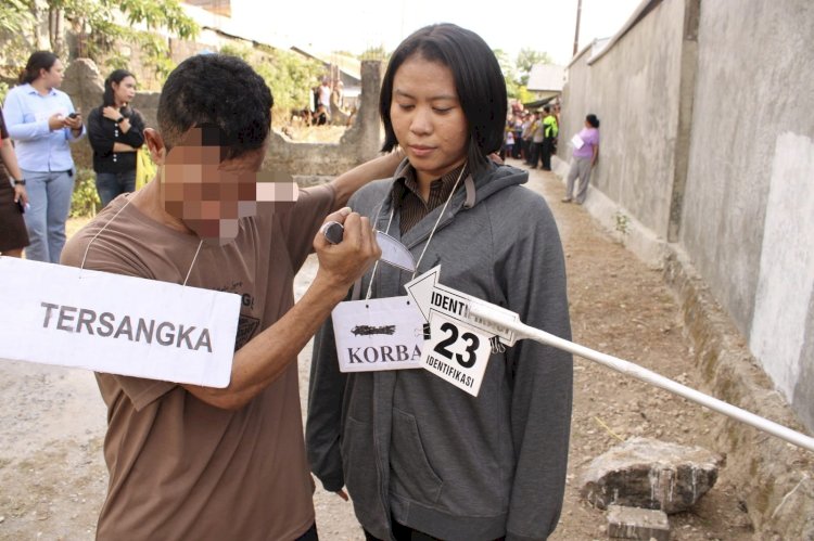 Polresta Kupang Kota Rekonstruksi Kasus Pembunuhan di Alak, Berkas Perkara Segera Dilimpahkan ke Kejaksaan.