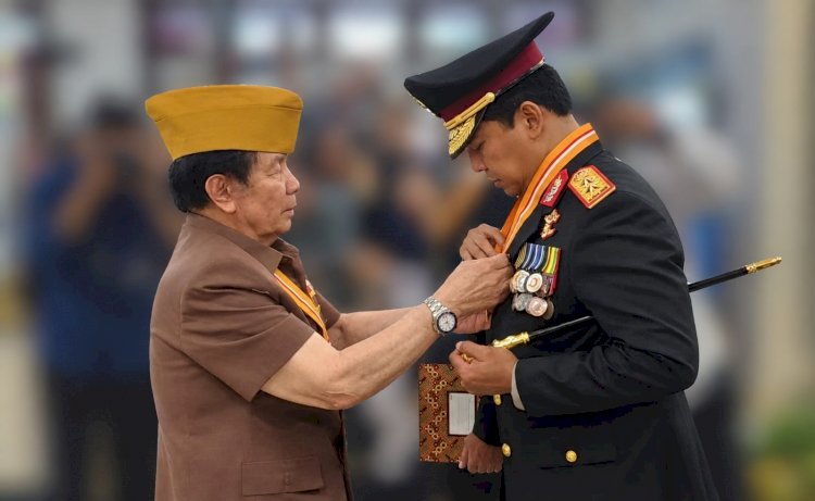 Terima Bintang Kehormatan LVRI, Kapolda NTT: Ini Amanah untuk Terus Memupuk Nasionalisme dan Persaudaraan.