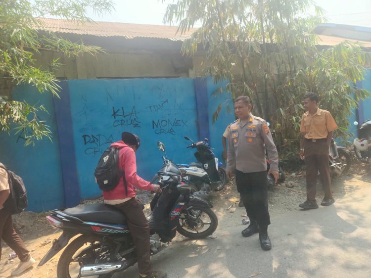 Antisipasi Tawuran Pelajar di Wilayahnya, Kapolsek Kota Raja Perketat Pemantauan SMK Negeri 5.