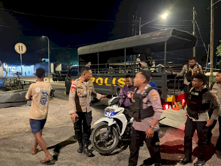 Cegah Balap Liar dan Bantu Pengendara Terjatuh, Polresta Kupang Kota Gelar Patroli KRYD Hingga Dini Hari.