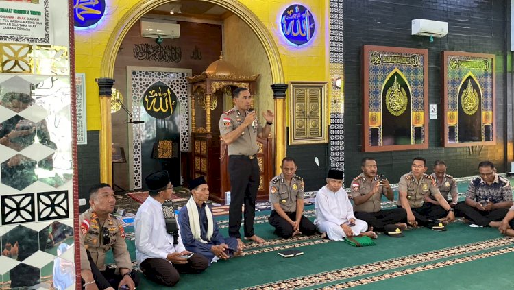 Jumat Keliling di Masjid Al Anshar, Kapolresta Kupang Kota Buka Ruang Dialog dan Serap Aspirasi Warga.