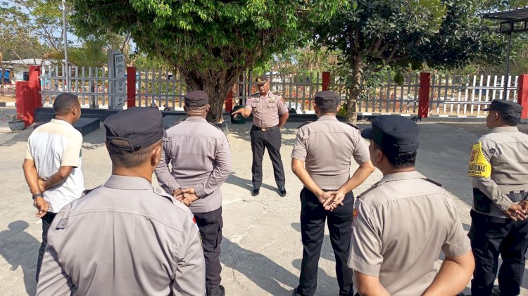 Kapolsek Maulafa Pimpin Analisa dan Evaluasi di Apel Pagi, Tekankan Disiplin dan Pelayanan Masyarakat.