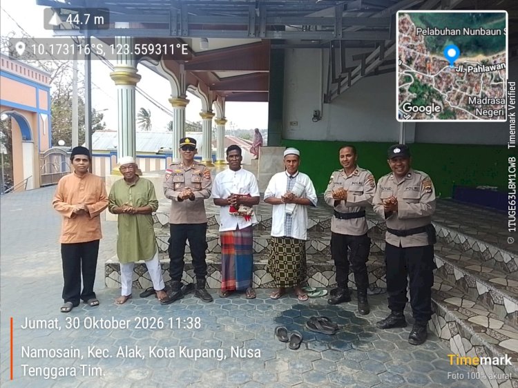 Jumat Keliling di Masjid Nurul Mubien, Kapolsek Alak Pererat Silaturahmi dengan Tokoh Agama dan Masyarakat