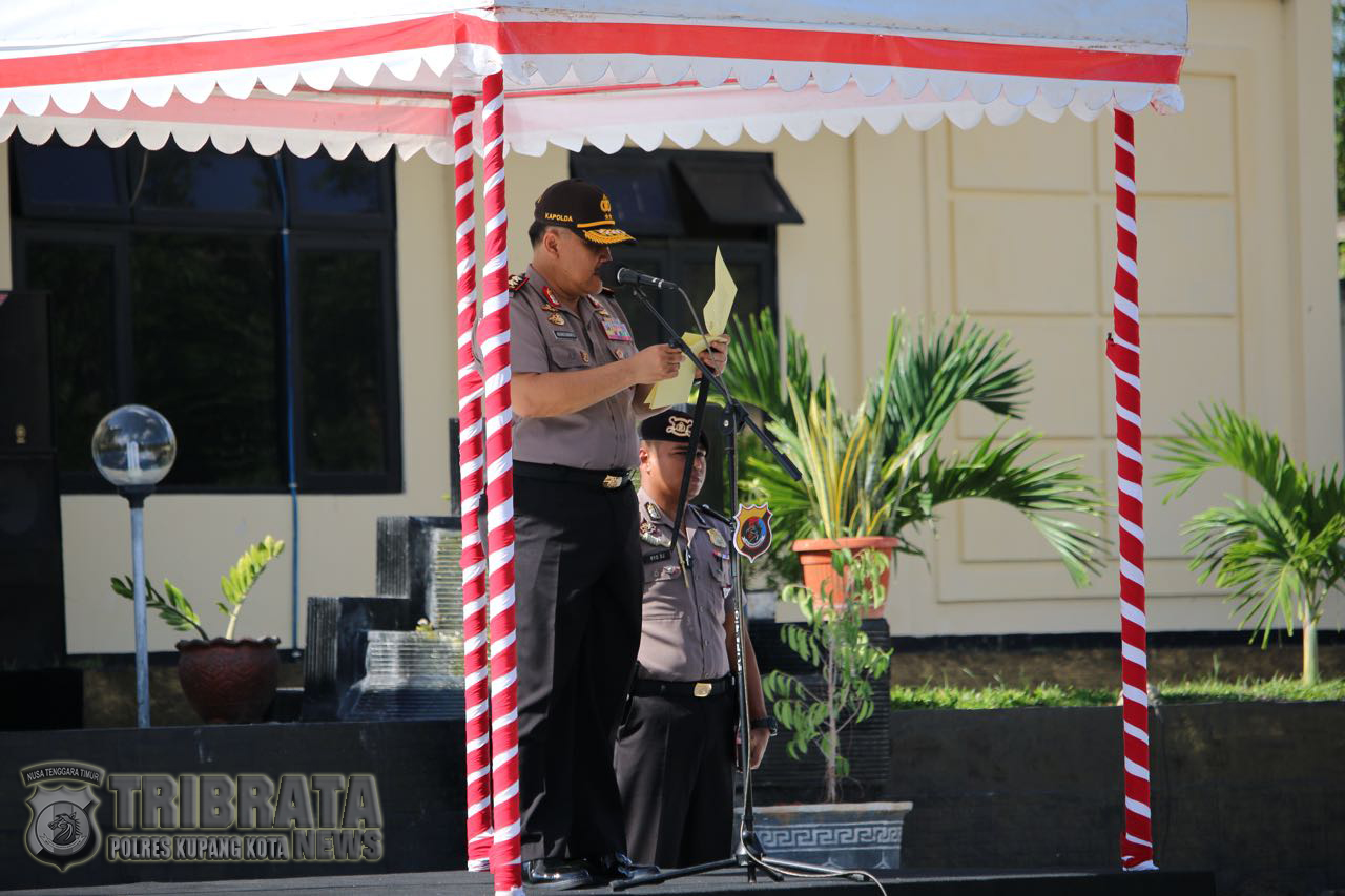 Kapolda NTT Pimpin Apel Gelar Pasukan Operasi Zebra Turangga 2017 di Polres Kupang Kota