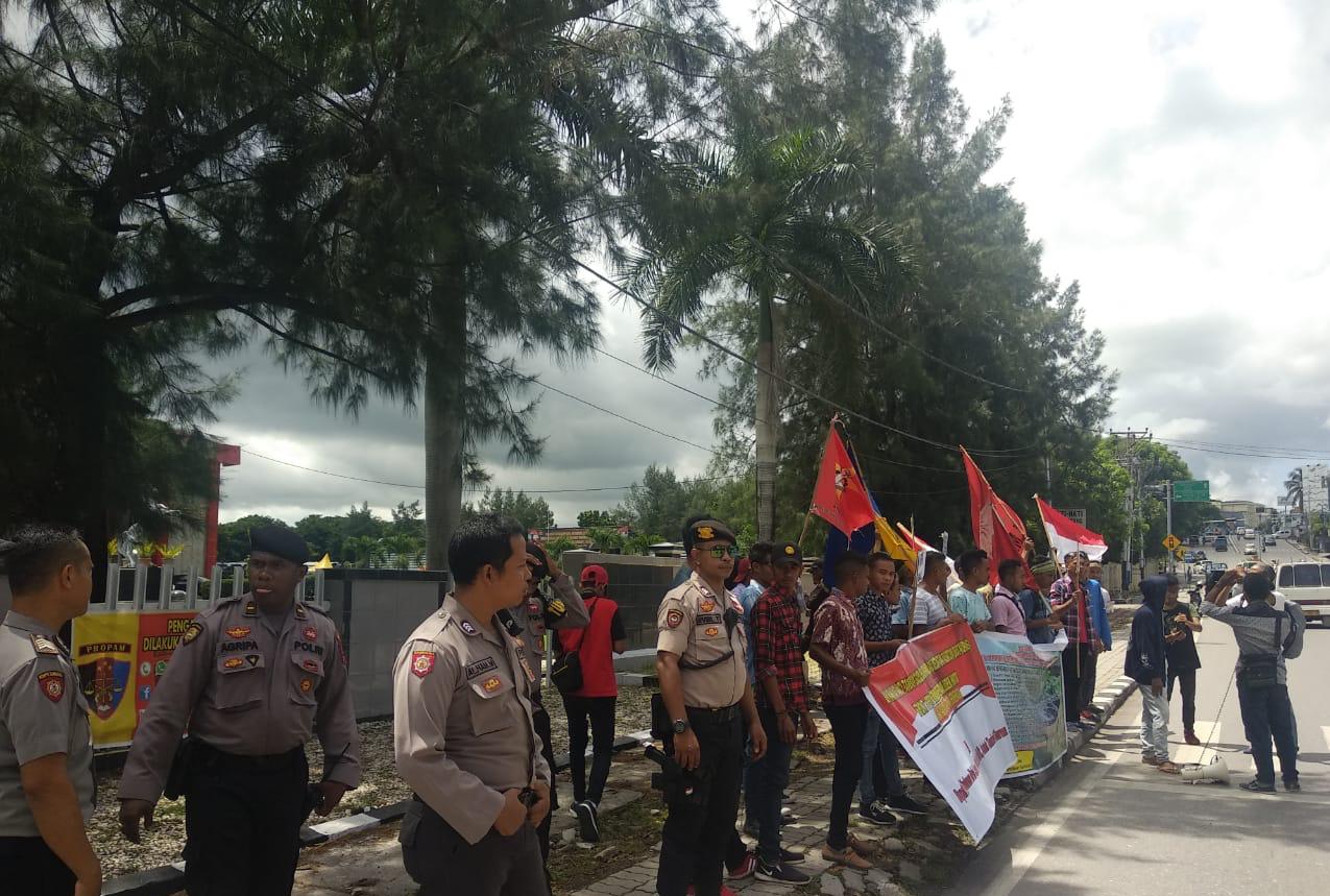 Pengamanan Aksi Unjuk Rasa Damai Oleh Aliansi Barisan Rakyat Anti Tambak Metiktuik Tasiktuk (Barat – Malaka)