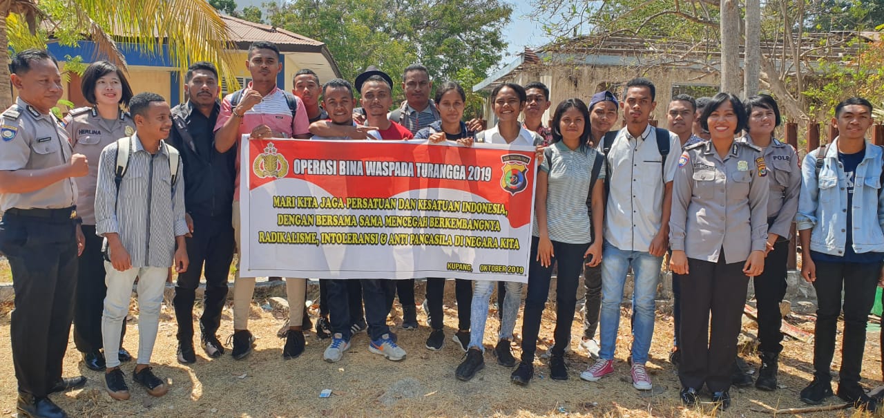 Mencegah Paham Anti Pancasila, Satbinmas Polres Kupang Kota Laksanakan Operasi Bina Waspada Turangga 2019
